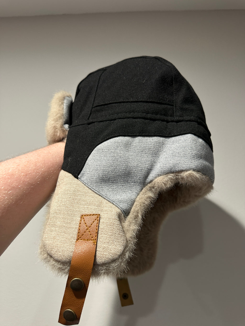 UÇK Black Snow Aviator Ushanka Trapper Hat